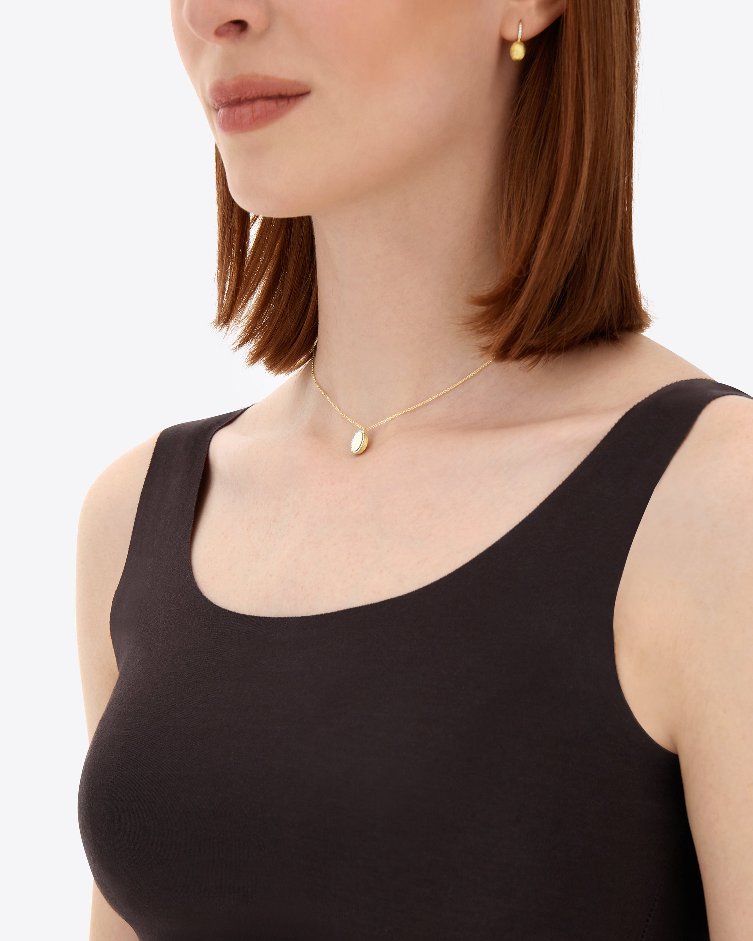 Collana Sway